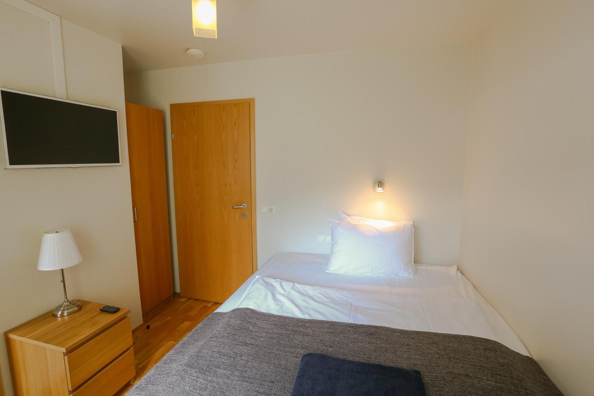 Torg Guest House อาคูเรย์รี ห้อง รูปภาพ